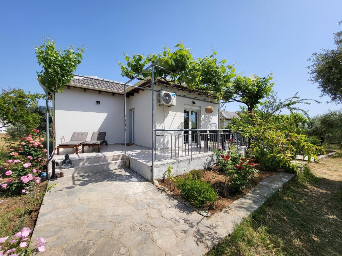Ioannis Houses - Gemuetliches Ferienhaus Im Olivenhain Skala Potamia  Exterior photo
